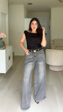 Load image into Gallery viewer, Shiny Denim Pants - Black
