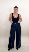 Load image into Gallery viewer, Aris Fashion Jeans

