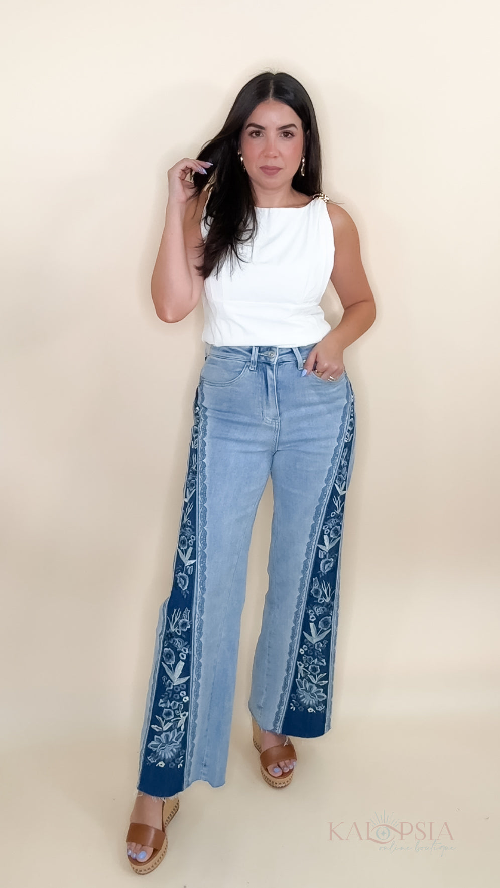 Eterna Embroidered Jeans