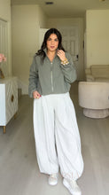 Load image into Gallery viewer, Legna Jacket
