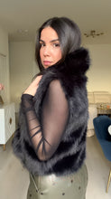 Load image into Gallery viewer, Megan Fur Vest
