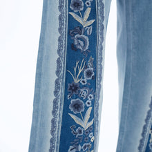 Load image into Gallery viewer, Eterna Embroidered Jeans
