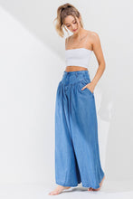Load image into Gallery viewer, Fati Wide Leg Pant
